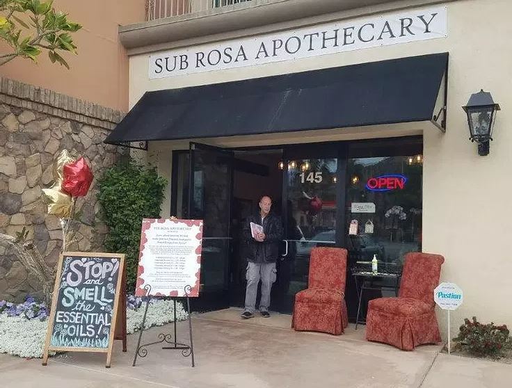 Sub Rosa Apothecary logo
