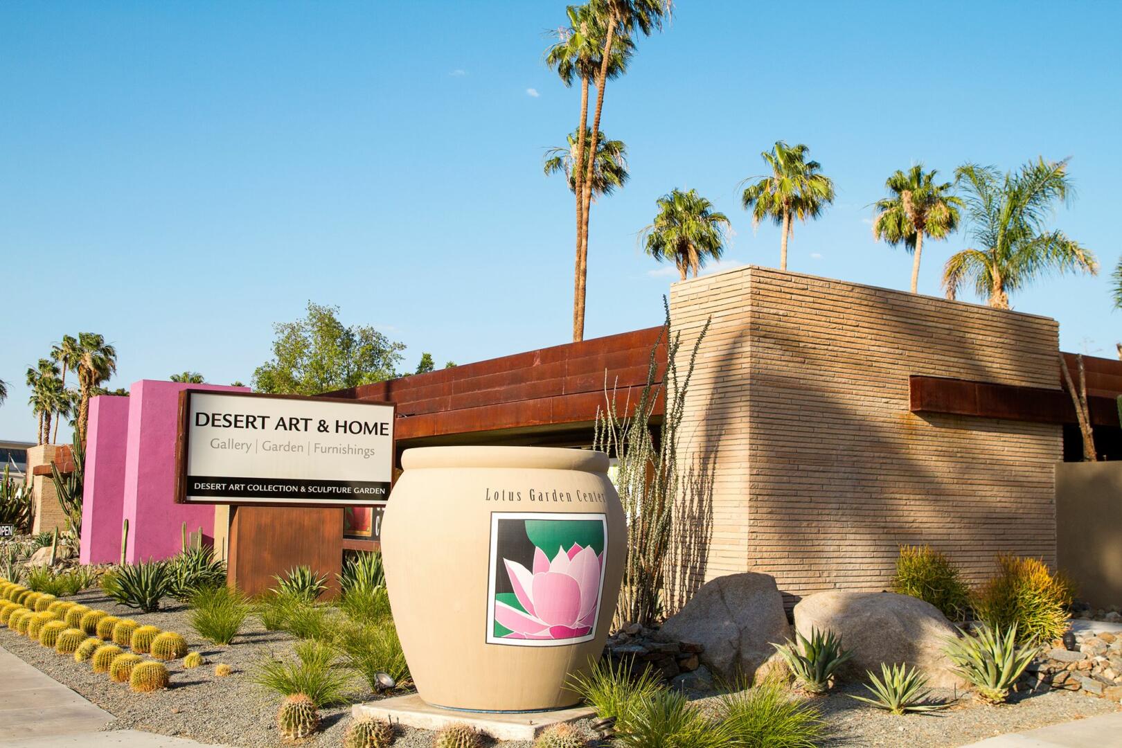 Lotus Garden Center logo